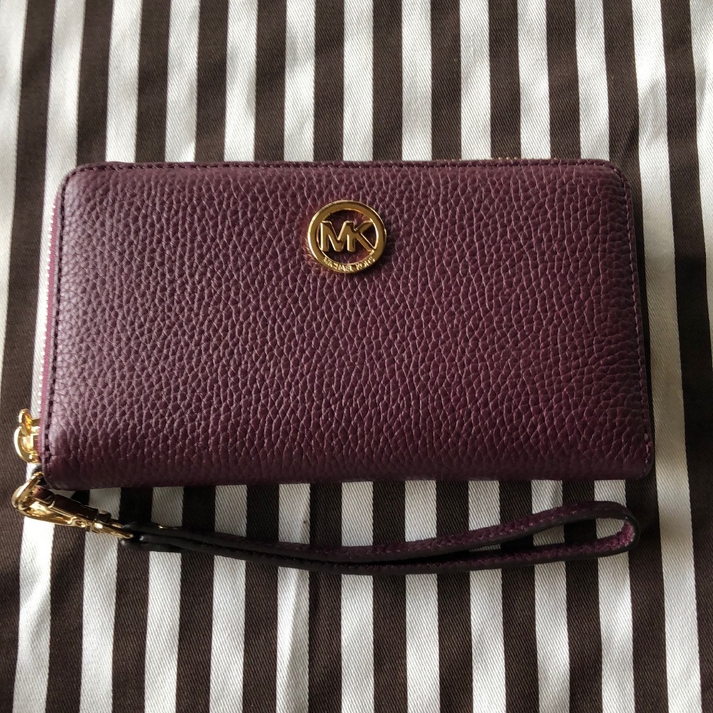 Wallet/wristlet/phone case